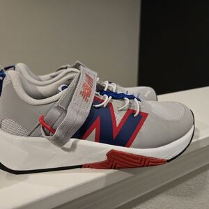 New Balance Kids' Gray and Blue Athletic Sneakers Size 1